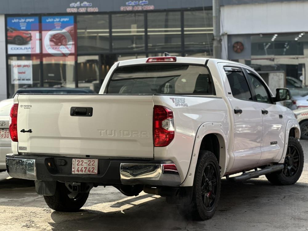 Toyota Tundra